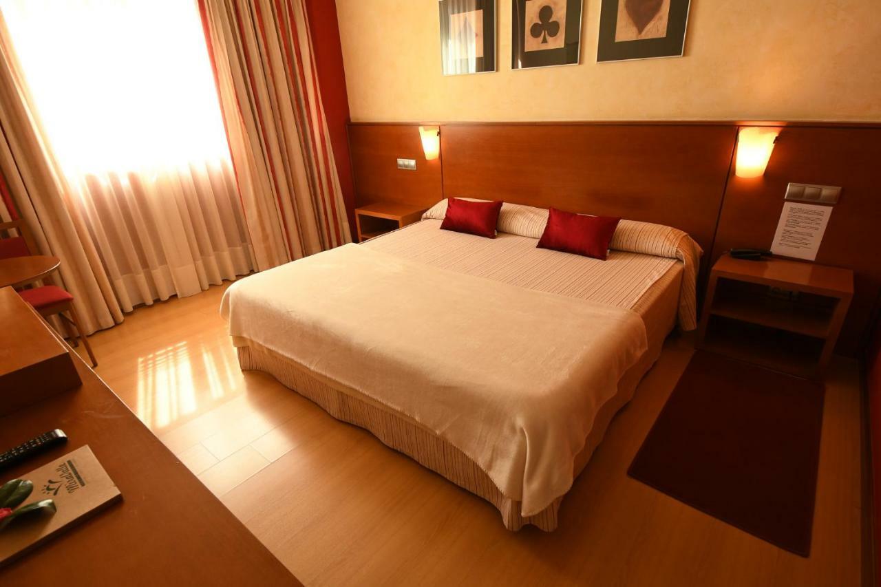 Hotel MIRAVALLE Promocion SUITES EL MEJOR PLAN POSIBLE Ourense Exterior foto