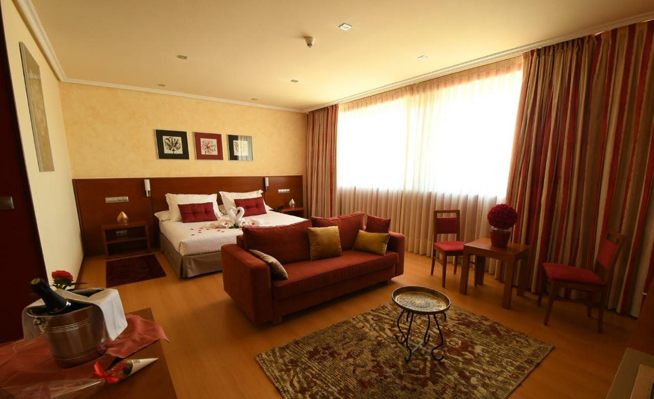 Hotel MIRAVALLE Promocion SUITES EL MEJOR PLAN POSIBLE Ourense Exterior foto
